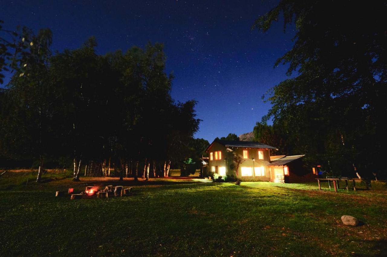 Hostel Lc Hoyo de Epuyén Extérieur photo